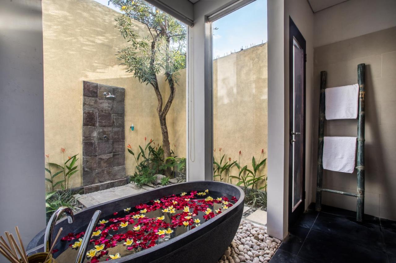 Casa Lalita Villa Seminyak Esterno foto